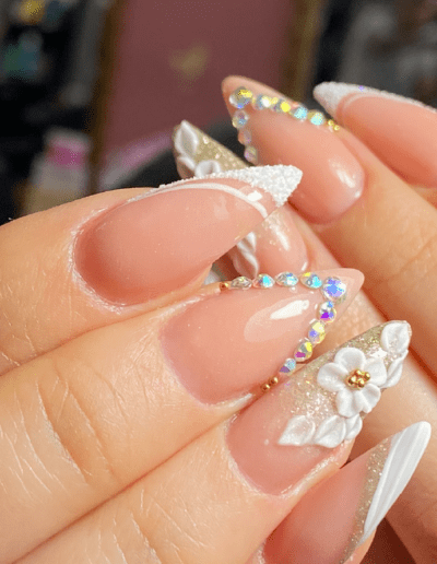 Manicure clienta Villarreal Studio 2