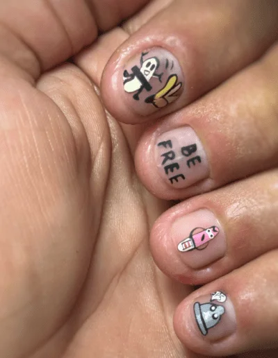 Manicure clienta Villarreal Studio 6