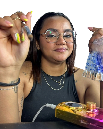 Valerin Sánchez montoya. Manicurista profesional Mesa de trabajo 39 copia 23